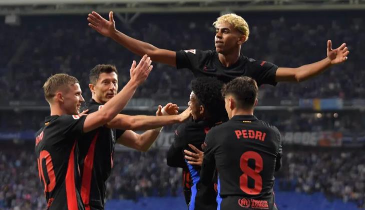 PSG vô địch Champions League: Bài học cho Barcelona và Hansi Flick