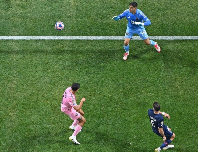 PSG Hủy Diệt Inter Miami 4-0: Messi Bóng Nhạt Trước Sức Mạnh Áp Đảo