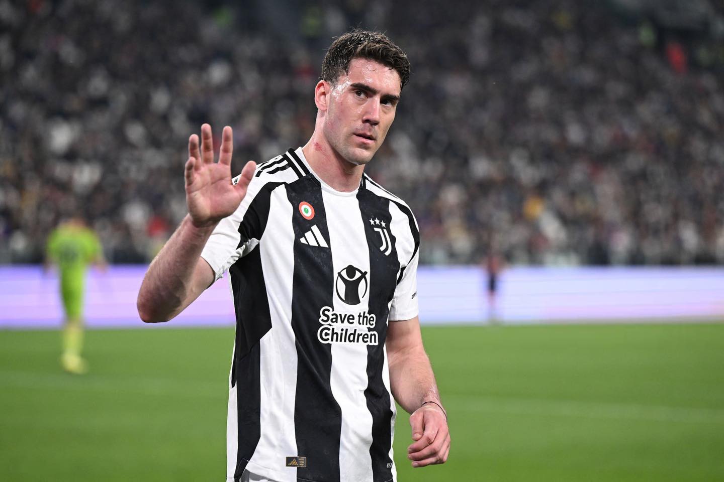 Vị thế của Dusan Vlahovic tại Juventus: Từ kỳ vọng lớn đến tương lai bất định